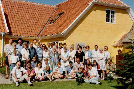 Peders efterkommere ved indvielsen af Thyholm Egnsmuseum 1991.